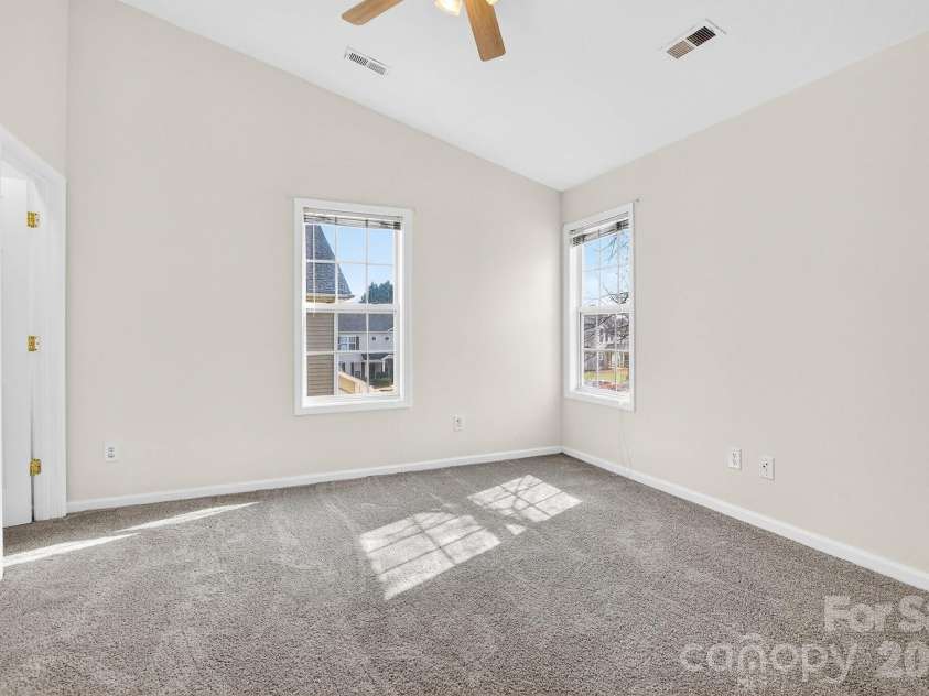 1911 Flushing Court, Charlotte, NC 28215.  MLS# CAR4421044, YatesRealty ID 48397. 