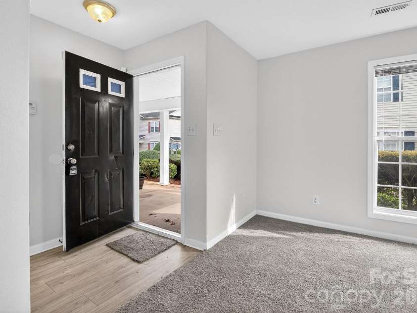 1911 Flushing Court, Charlotte, NC 28215.  MLS# CAR4421044, YatesRealty ID 48397. 