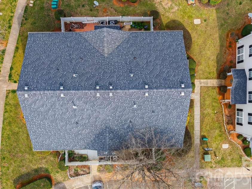 1911 Flushing Court, Charlotte, NC 28215.  MLS# CAR4421044, YatesRealty ID 48397. 