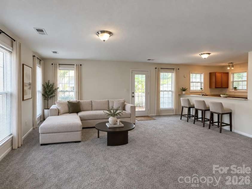 1911 Flushing Court, Charlotte, NC 28215.  MLS# CAR4433392, YatesRealty ID 48397. 