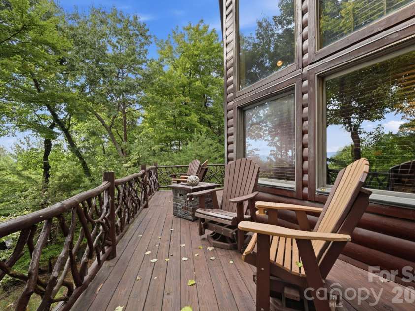 142 Fawn Lane, Purlear, NC 28665.  MLS# CAR4420826, YatesRealty ID 48401. 