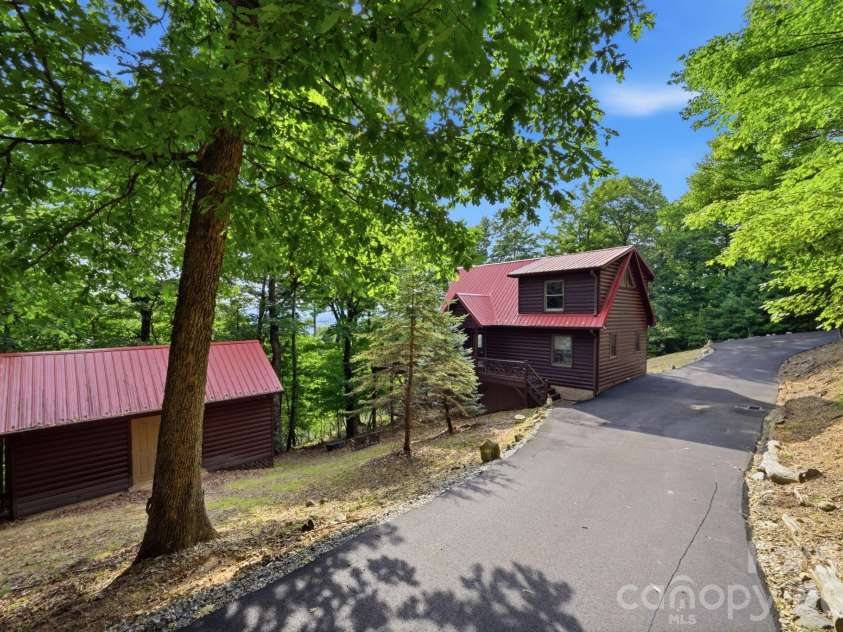 142 Fawn Lane, Purlear, NC 28665.  MLS# CAR4420826, YatesRealty ID 48401. Storage Shed