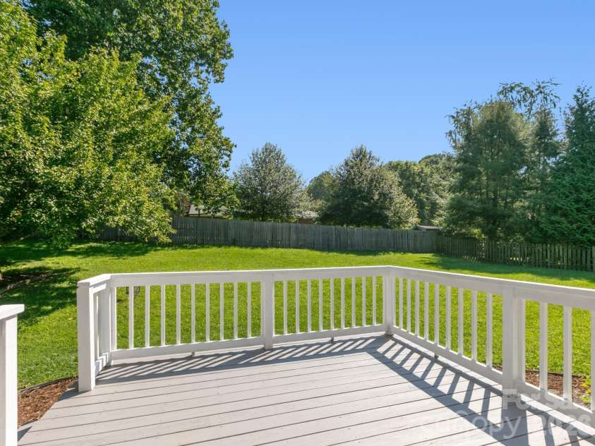 128 Stone House Road, Hendersonville, NC 28739.  MLS# CAR4420074, YatesRealty ID 48410. Nice deck