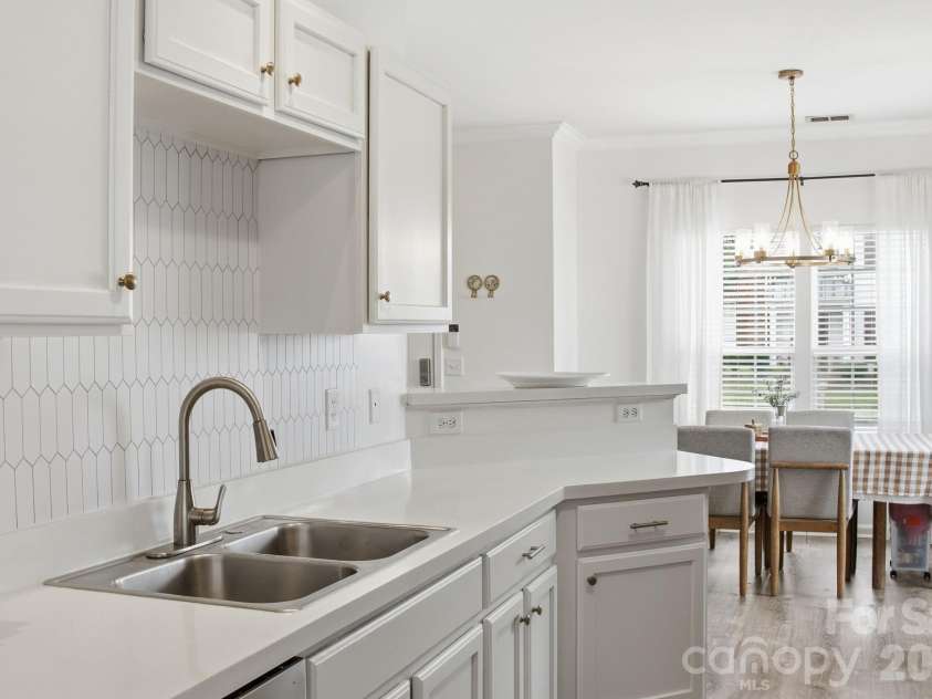 12418 Blossoming Court, Charlotte, NC 28273.  MLS# CAR4410011, YatesRealty ID 48411. 