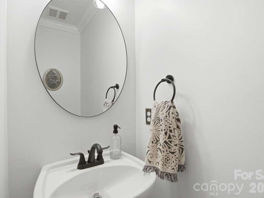 12418 Blossoming Court, Charlotte, NC 28273.  MLS# CAR4410011, YatesRealty ID 48411. 