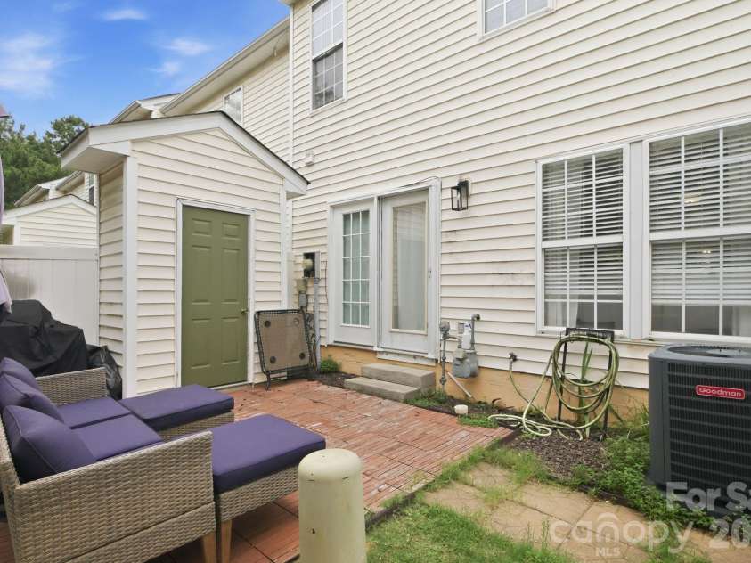12418 Blossoming Court, Charlotte, NC 28273.  MLS# CAR4410011, YatesRealty ID 48411. 