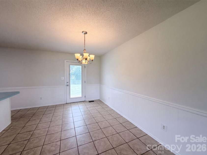 2243 Mintew Circle, Lincolnton, NC 28092.  MLS# CAR4412571, YatesRealty ID 48413. 