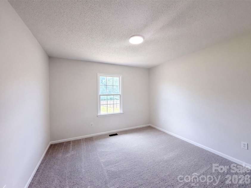 2243 Mintew Circle, Lincolnton, NC 28092.  MLS# CAR4412571, YatesRealty ID 48413. 