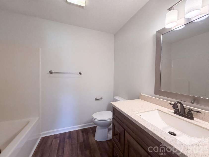 2243 Mintew Circle, Lincolnton, NC 28092.  MLS# CAR4412571, YatesRealty ID 48413. 