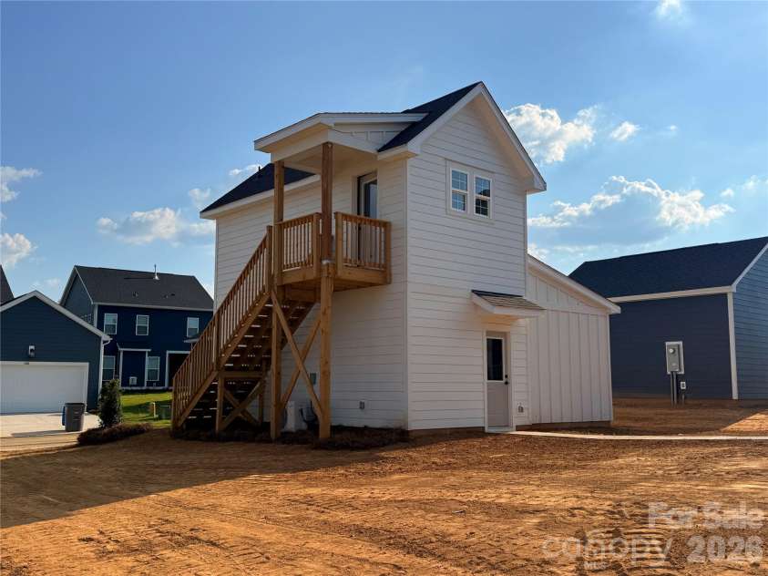 6101 Daisy Dale Drive, Pineville, NC 28134.  MLS# CAR4421100, YatesRealty ID 48415. 