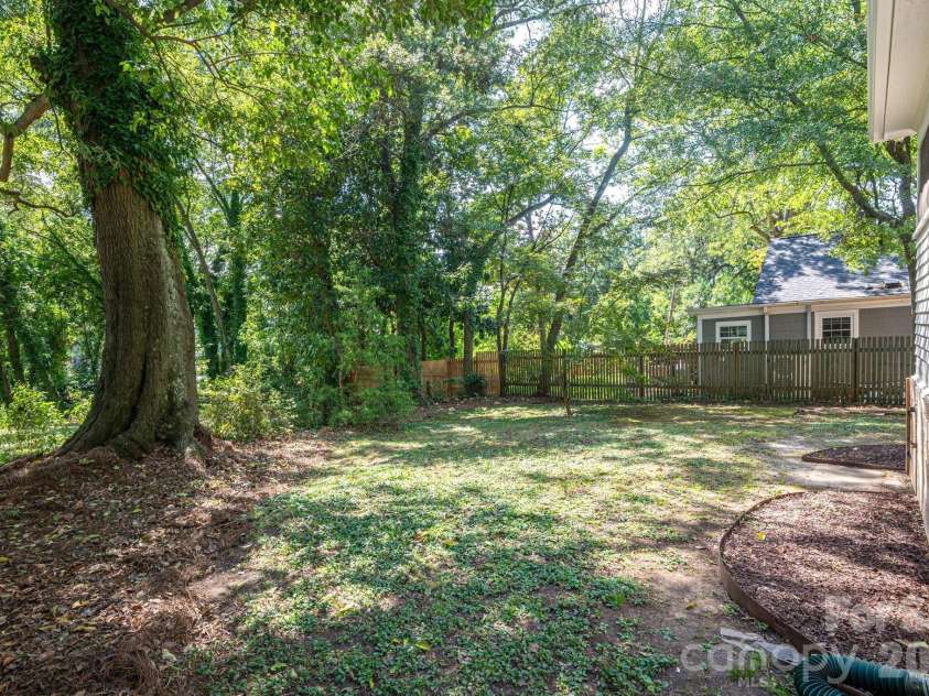 205 W Sixth Avenue, Gastonia, NC 28052.  MLS# CAR4420877, YatesRealty ID 48416. 