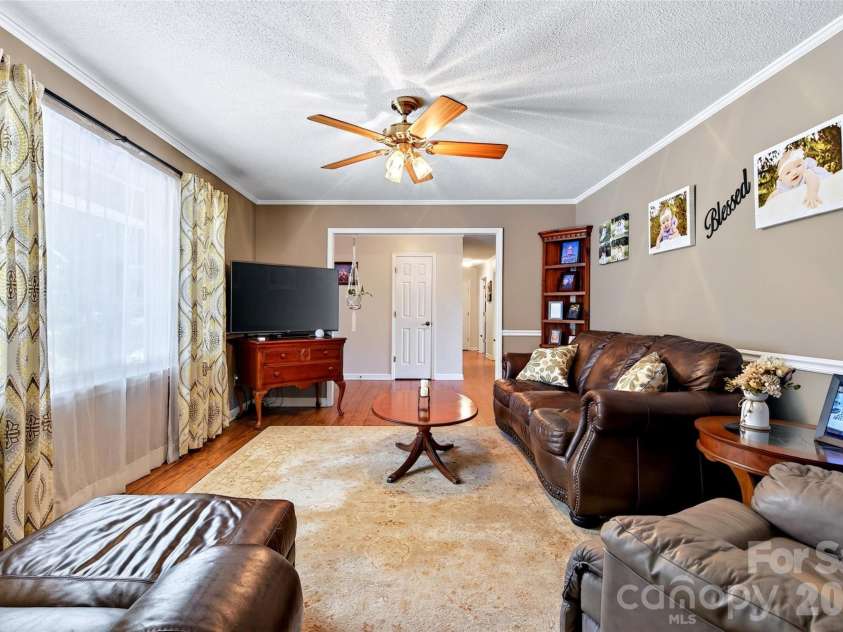 146 Cobblestone Drive, Marion, NC 28752.  MLS# CAR4420822, YatesRealty ID 48419. 