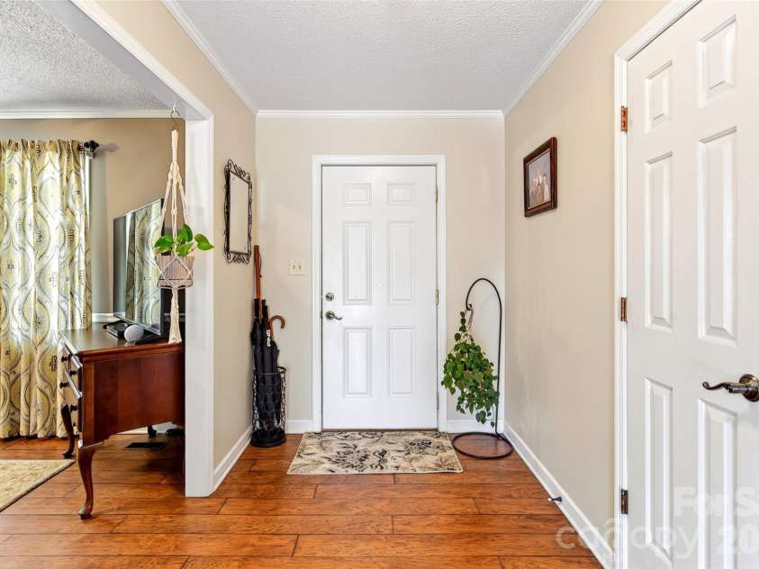 146 Cobblestone Drive, Marion, NC 28752.  MLS# CAR4420822, YatesRealty ID 48419. 