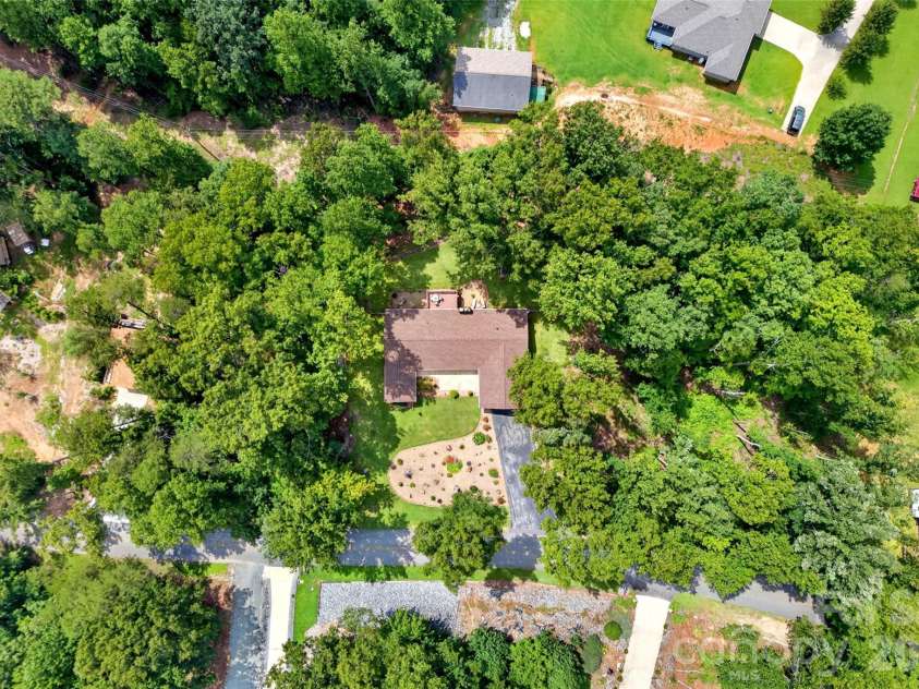 146 Cobblestone Drive, Marion, NC 28752.  MLS# CAR4420822, YatesRealty ID 48419. 