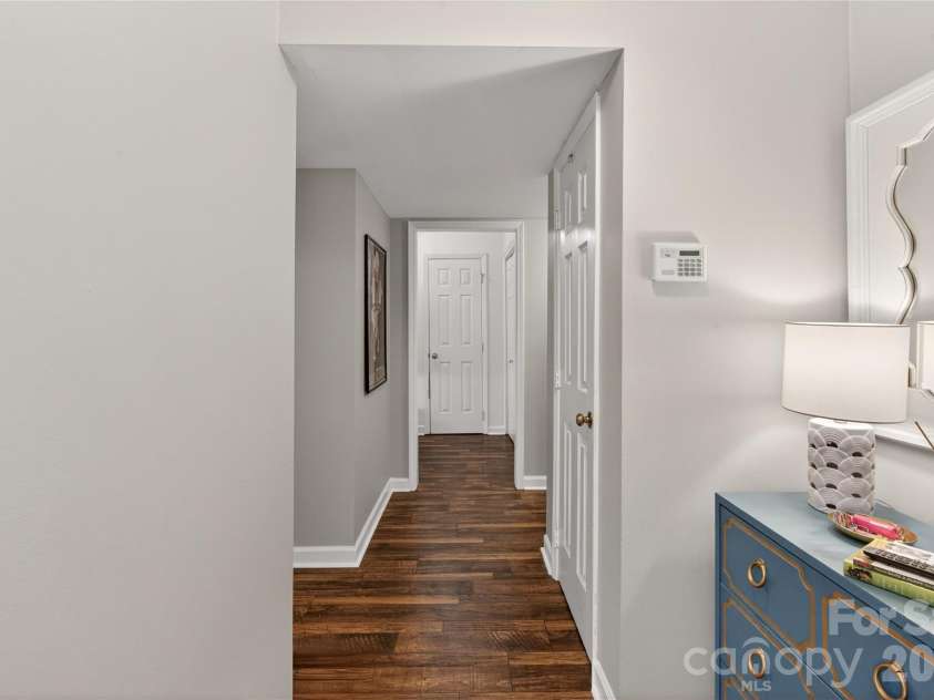 3805 Colony Crossing Drive, Charlotte, NC 28226.  MLS# CAR4335125, YatesRealty ID 4842. 