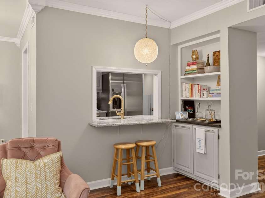 3805 Colony Crossing Drive, Charlotte, NC 28226.  MLS# CAR4335125, YatesRealty ID 4842. 