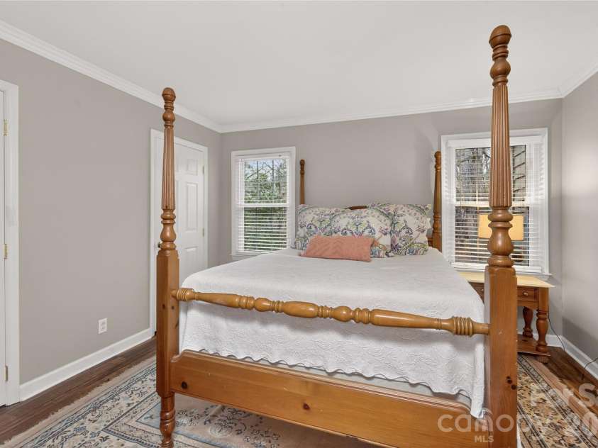 3805 Colony Crossing Drive, Charlotte, NC 28226.  MLS# CAR4335125, YatesRealty ID 4842. 