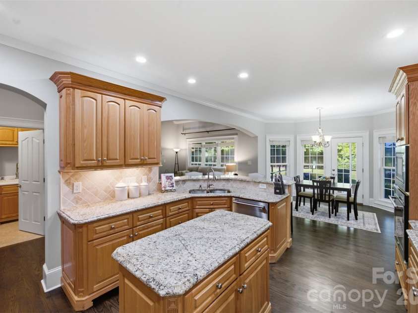 3449 Araglin Drive, Gastonia, NC 28056.  MLS# CAR4420511, YatesRealty ID 48422. 