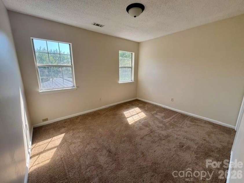 7736 Prindle Lake Drive, Charlotte, NC 28227.  MLS# CAR4421098, YatesRealty ID 48423. 