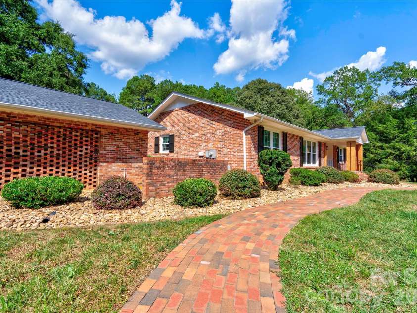 1235 Brookwood Road, Shelby, NC 28150.  MLS# CAR4421045, YatesRealty ID 48425. Brick Walk Way