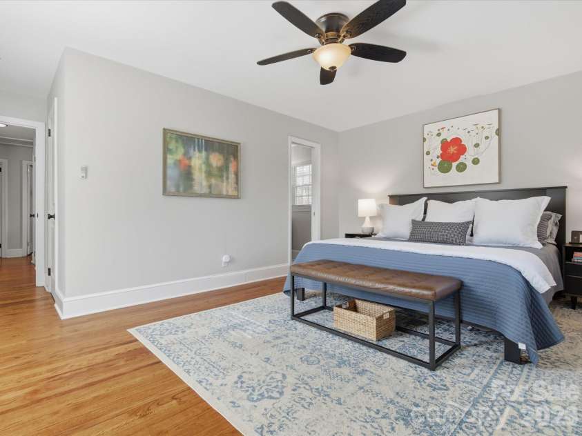 4320 Waterbury Drive, Charlotte, NC 28209.  MLS# CAR4343059, YatesRealty ID 4843. 