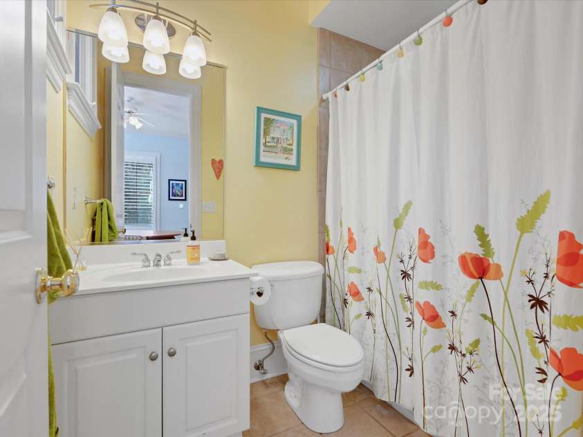 8416 Highgrove Street, Charlotte, NC 28277.  MLS# CAR4232158, YatesRealty ID 4843. Bathroom 2 (ensuite)