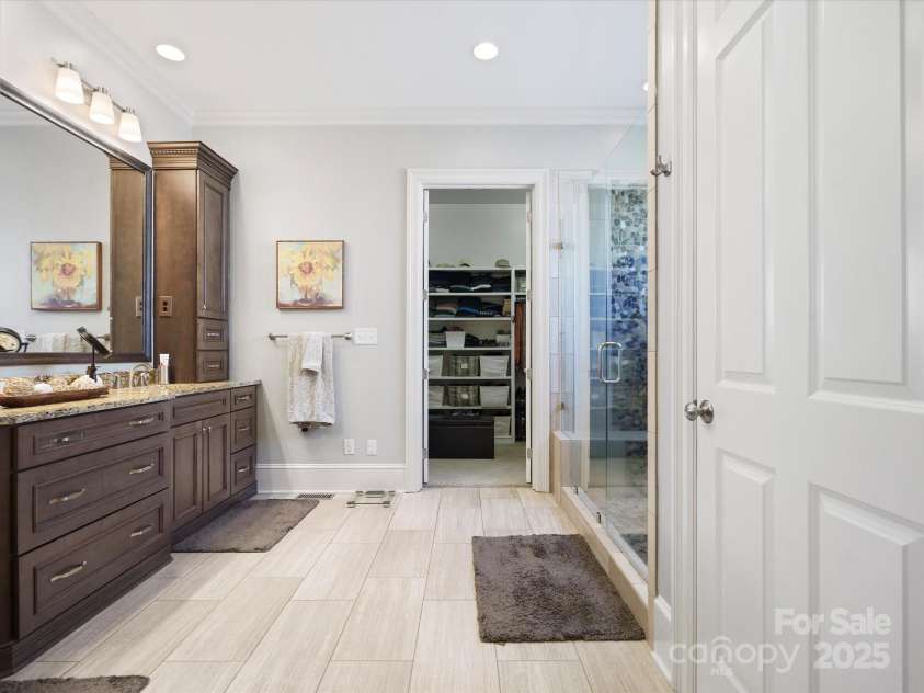 8416 Highgrove Street, Charlotte, NC 28277.  MLS# CAR4232158, YatesRealty ID 4843. Primary bathroom (ensuite)