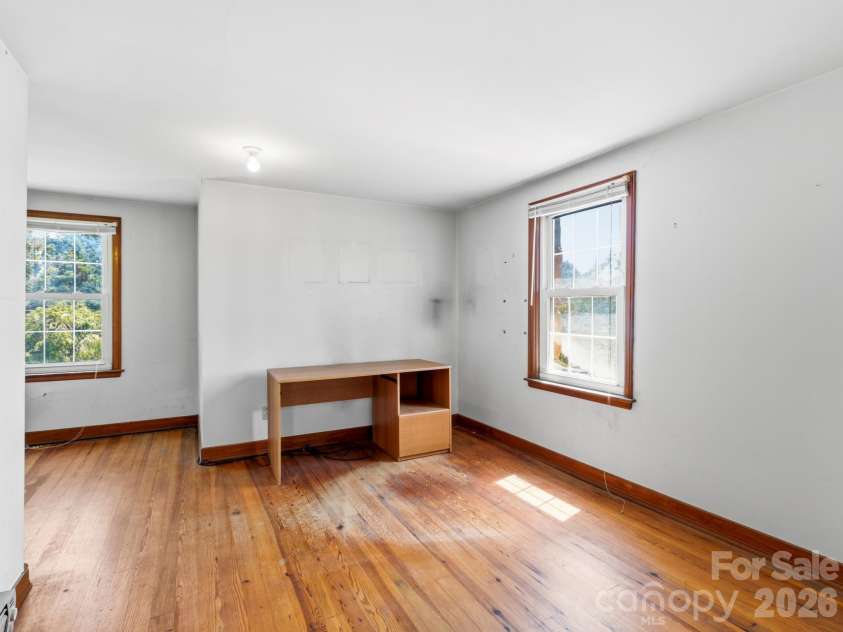 1279 Charlotte Highway, Fairview, NC 28730.  MLS# CAR4421024, YatesRealty ID 48430. Top level Office