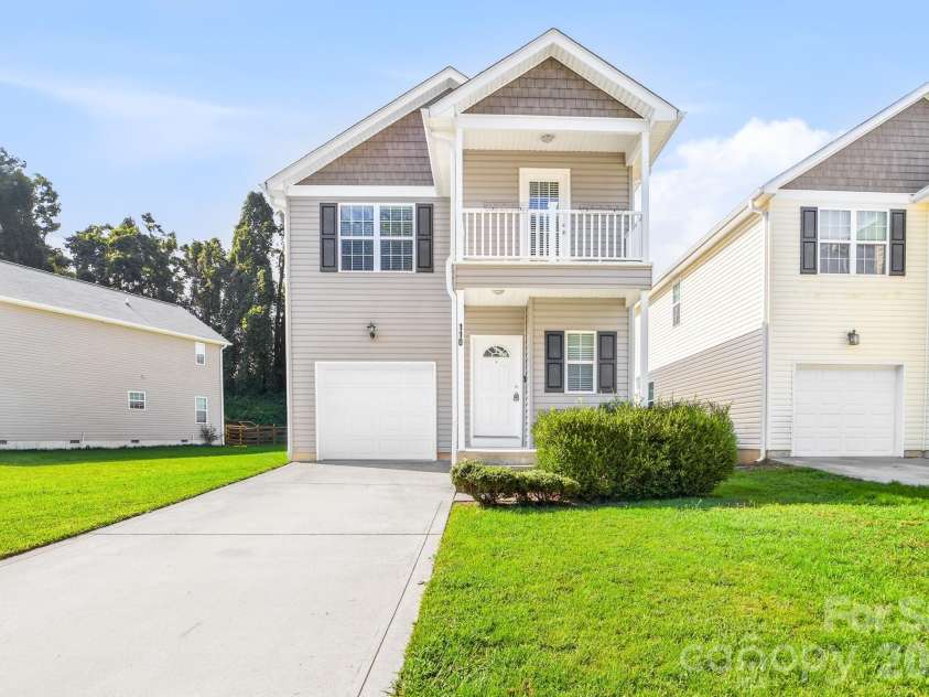 110 Lookout Point Place, Mooresville, NC 28115.  MLS# CAR4421133, YatesRealty ID 48433. 