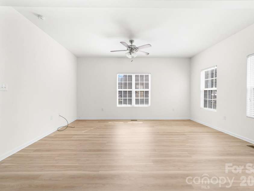 110 Lookout Point Place, Mooresville, NC 28115.  MLS# CAR4421133, YatesRealty ID 48433. 