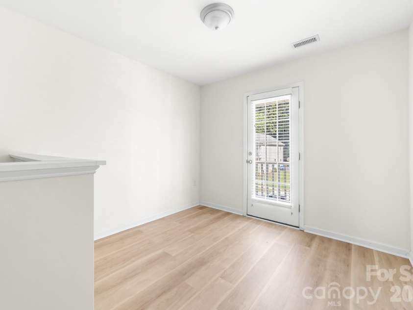110 Lookout Point Place, Mooresville, NC 28115.  MLS# CAR4421133, YatesRealty ID 48433. 