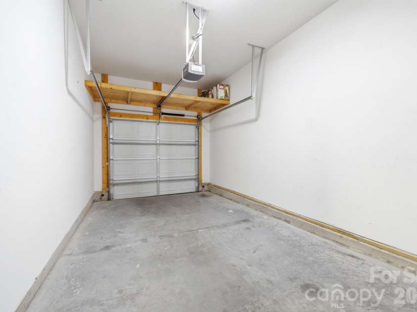 110 Lookout Point Place, Mooresville, NC 28115.  MLS# CAR4421133, YatesRealty ID 48433. 