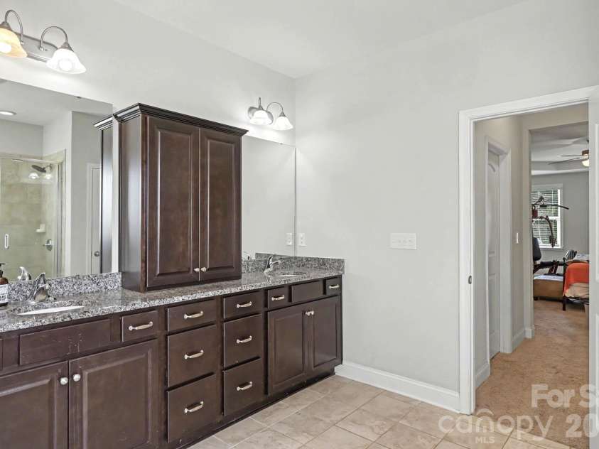 2117 Belle Regal Circle, Rock Hill, SC 29732.  MLS# CAR4421139, YatesRealty ID 48435. 