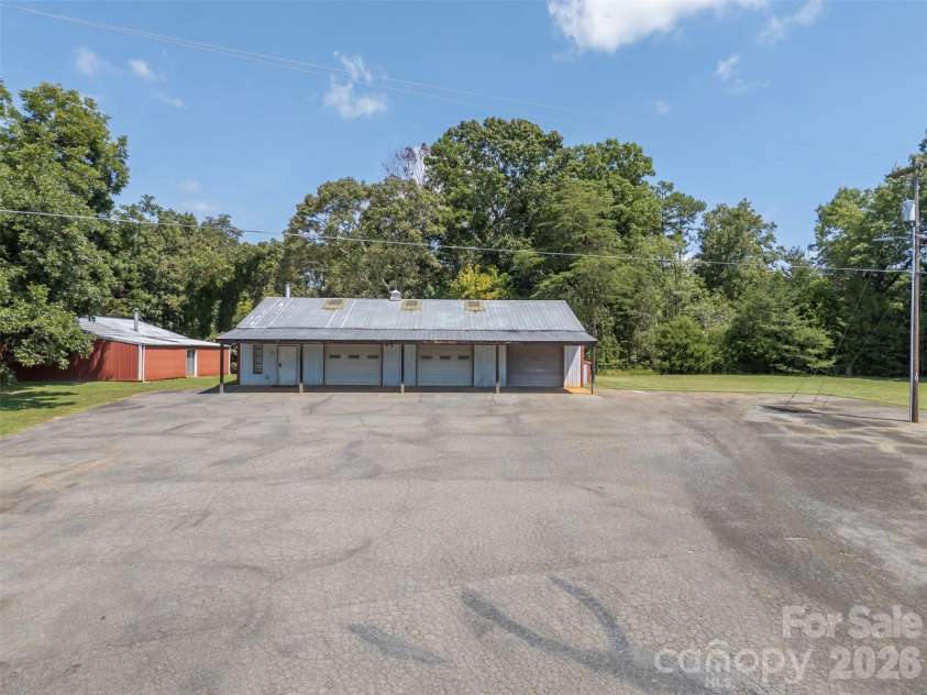 1360 Harris Holly Springs Road, Rutherfordton, NC 28139.  MLS# CAR4412774, YatesRealty ID 48437. Business/Workshop