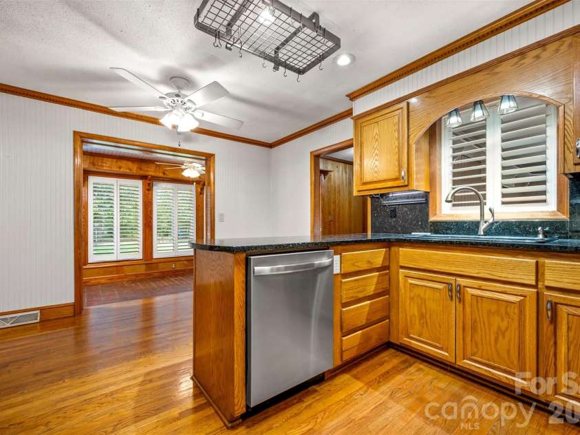 1360 Harris Holly Springs Road, Rutherfordton, NC 28139.  MLS# CAR4412774, YatesRealty ID 48437. Kitchen/Breakfast Area