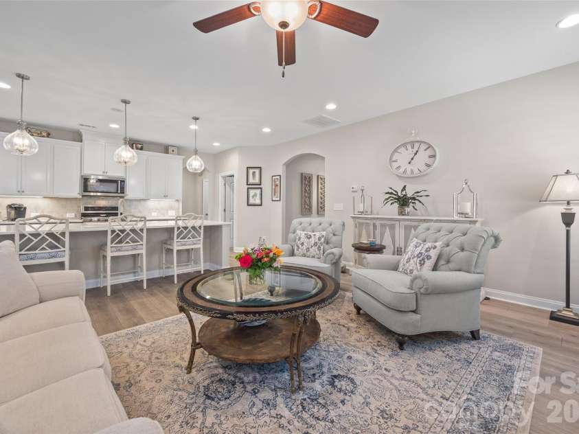 420 Trillium Way, Belmont, NC 28012.  MLS# CAR4418371, YatesRealty ID 48439. 
