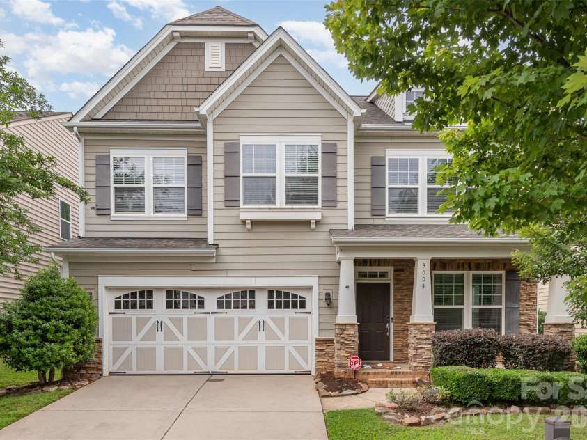 3004 Fallondale Road, Waxhaw, NC 28173.  MLS# CAR4350601, YatesRealty ID 4844. 