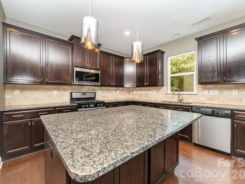 3004 Fallondale Road, Waxhaw, NC 28173.  MLS# CAR4350601, YatesRealty ID 4844. 