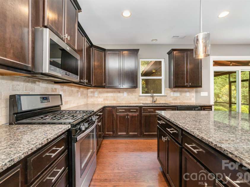 3004 Fallondale Road, Waxhaw, NC 28173.  MLS# CAR4350601, YatesRealty ID 4844. 