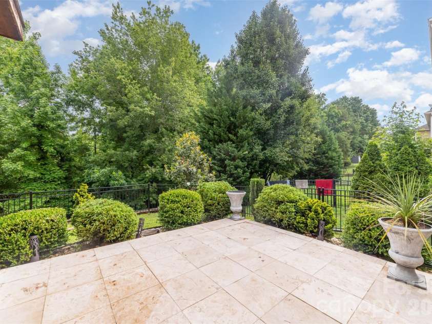 3004 Fallondale Road, Waxhaw, NC 28173.  MLS# CAR4350601, YatesRealty ID 4844. 