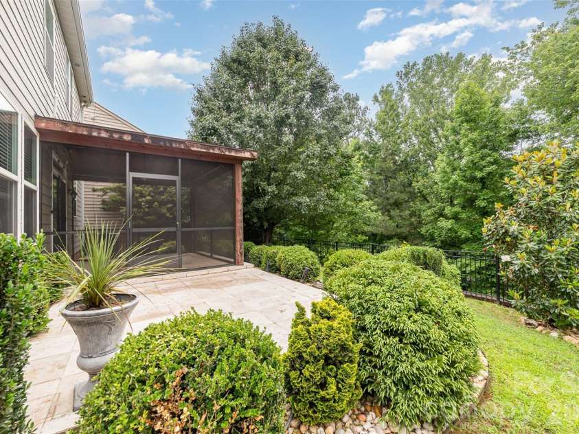 3004 Fallondale Road, Waxhaw, NC 28173.  MLS# CAR4350601, YatesRealty ID 4844. 