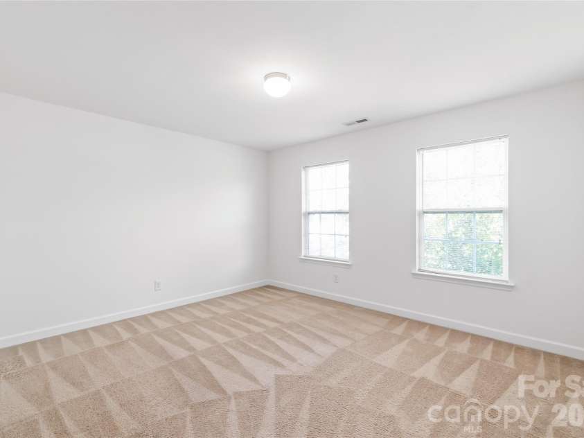 6404 Lanzerac Manor Drive, Charlotte, NC 28269.  MLS# CAR4415677, YatesRealty ID 48440. Bedroom 3