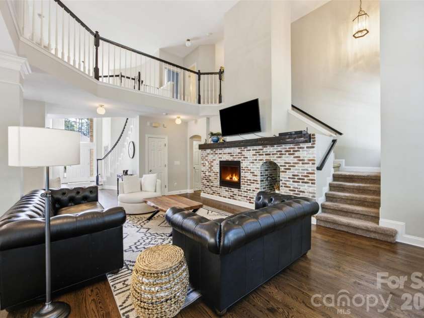 10104 Devonshire Drive, Huntersville, NC 28078.  MLS# CAR4419902, YatesRealty ID 48442. 