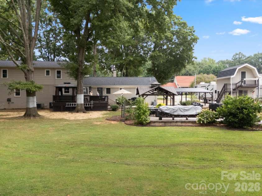 133 Franklin Drive, Mooresville, NC 28115.  MLS# CAR4420223, YatesRealty ID 48444. 