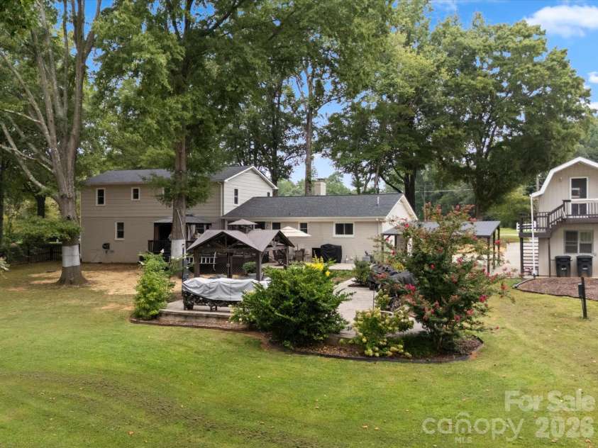133 Franklin Drive, Mooresville, NC 28115.  MLS# CAR4420223, YatesRealty ID 48444. 