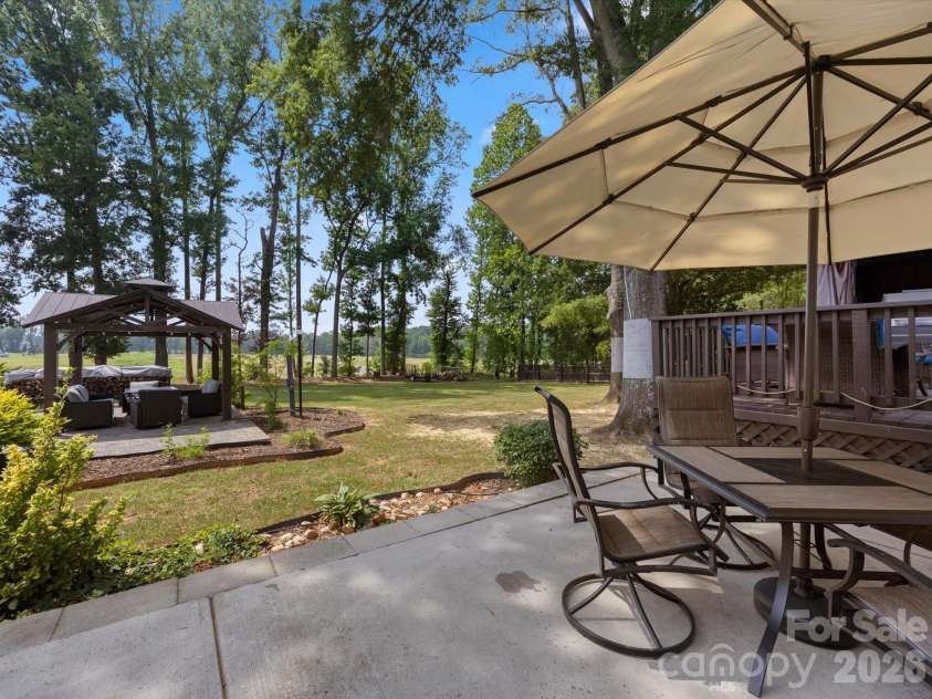 133 Franklin Drive, Mooresville, NC 28115.  MLS# CAR4420223, YatesRealty ID 48444. 