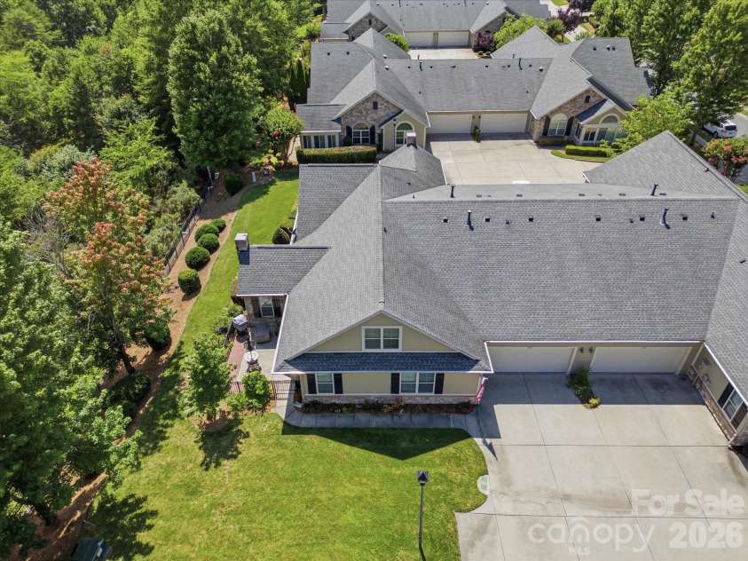 868 Ledgestone Court, Tega Cay, SC 29708.  MLS# CAR4420133, YatesRealty ID 48445. 