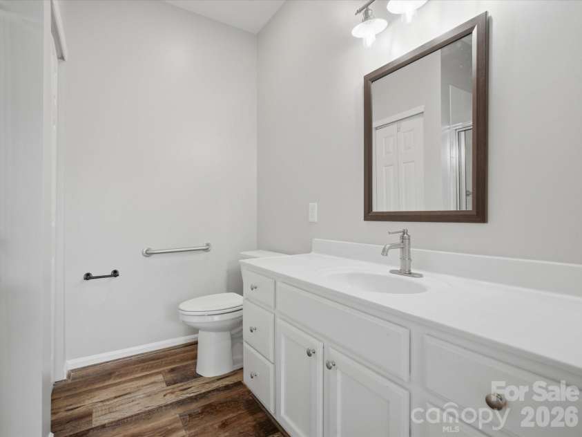 868 Ledgestone Court, Tega Cay, SC 29708.  MLS# CAR4420133, YatesRealty ID 48445. 