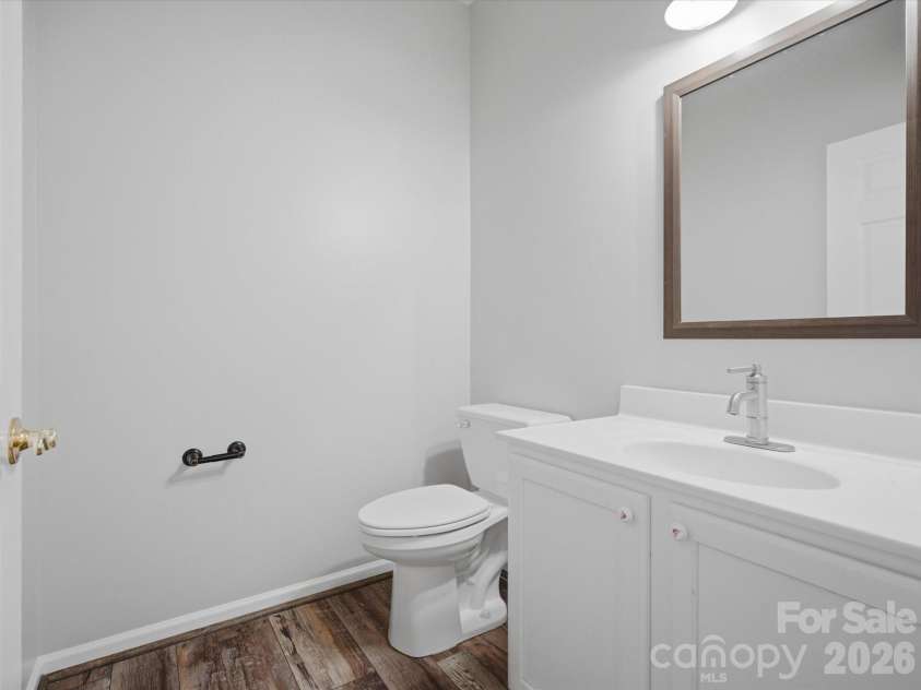 868 Ledgestone Court, Tega Cay, SC 29708.  MLS# CAR4420133, YatesRealty ID 48445. 