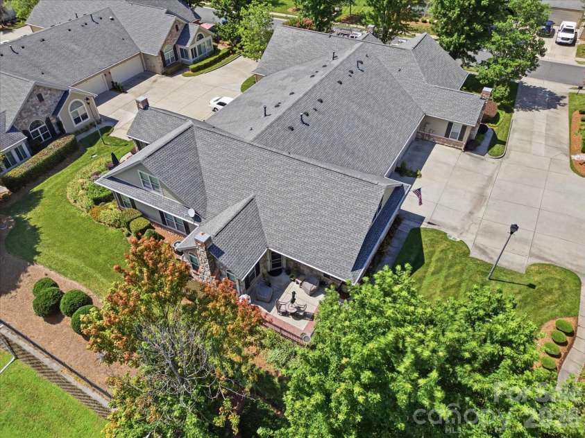868 Ledgestone Court, Tega Cay, SC 29708.  MLS# CAR4420133, YatesRealty ID 48445. 